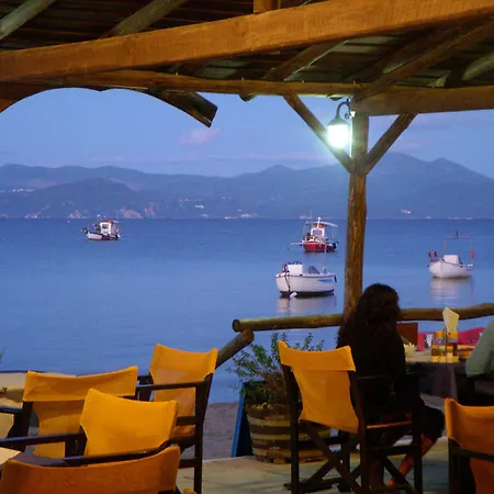 Likourgos アパート *