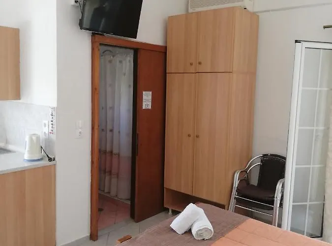 Apartamento Likourgos *