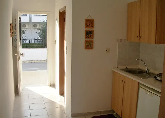 Apartamento Likourgos Kávos