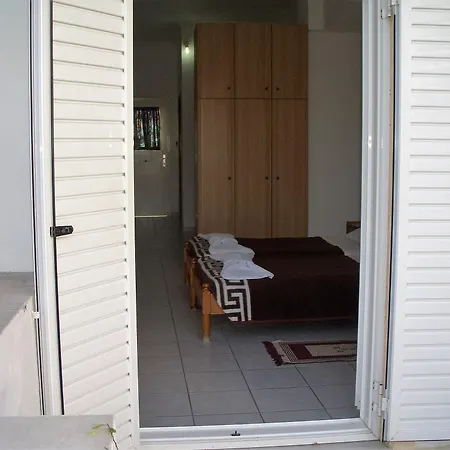 Apartment Likourgos Kavos