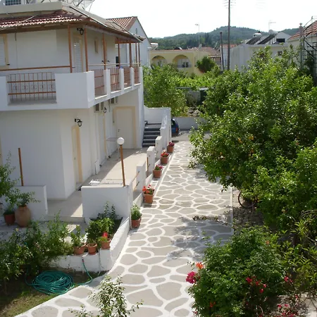 Likourgos Apartamento *